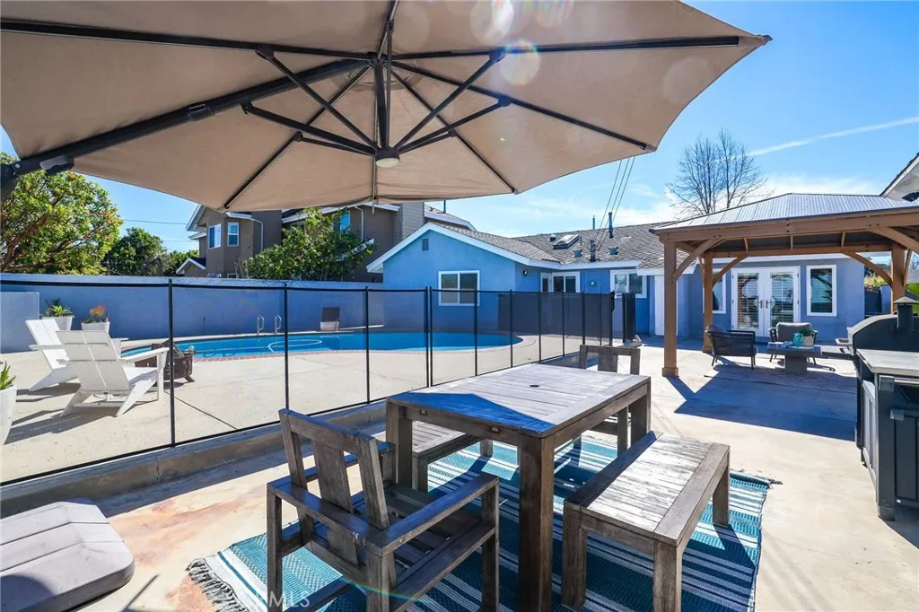 2671 Saint Albans, Rossmoor, California 90720 home-pic-43