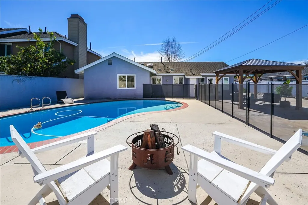 2671 Saint Albans, Rossmoor, California 90720 home-pic-46