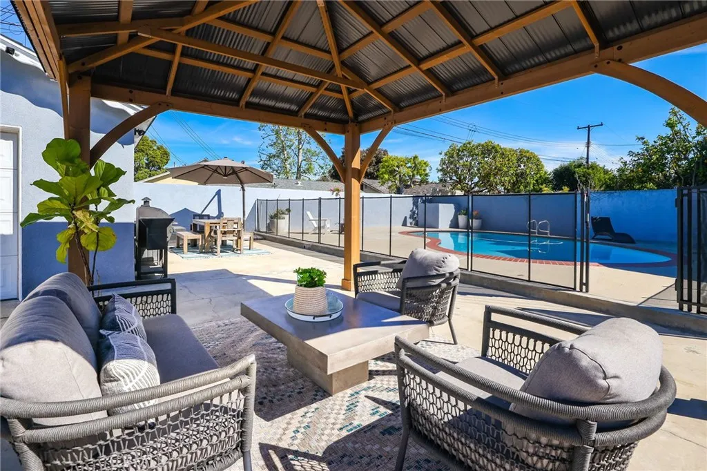 2671 Saint Albans, Rossmoor, California 90720 home-pic-39