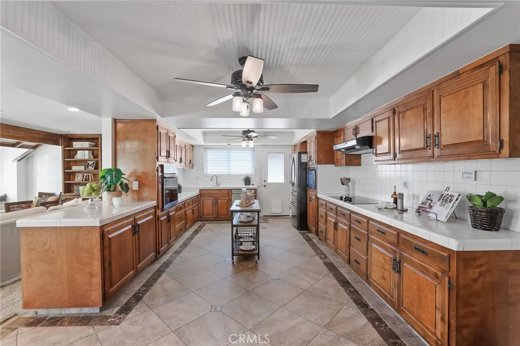 2671 Saint Albans, Rossmoor, California 90720 home-pic-17