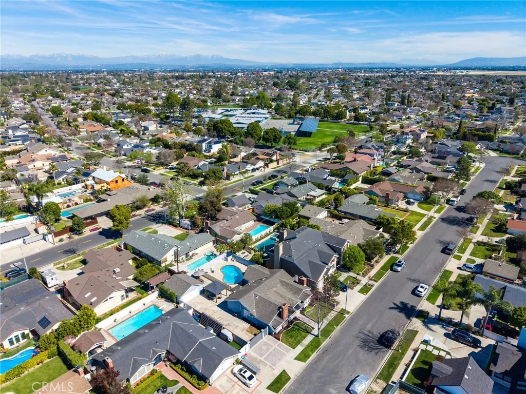 2671 Saint Albans, Rossmoor, California 90720 home-pic-61