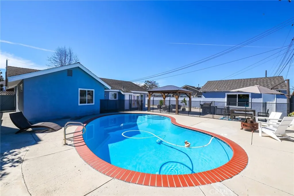 2671 Saint Albans, Rossmoor, California 90720 home-pic-44