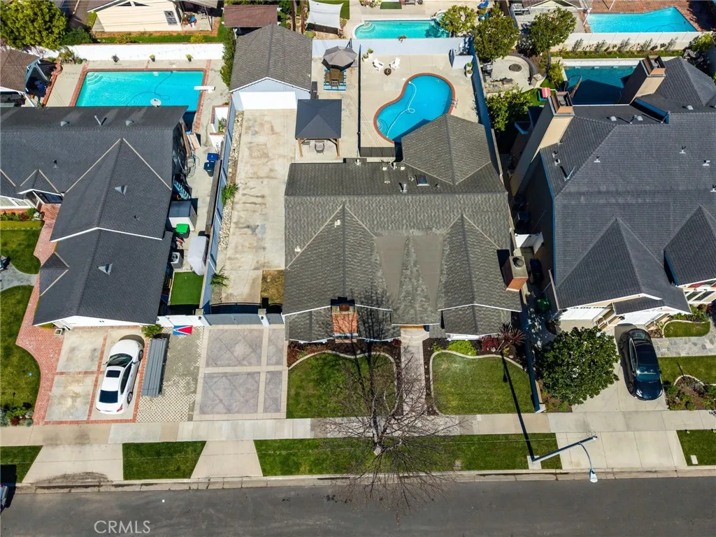 2671 Saint Albans, Rossmoor, California 90720 home-pic-51