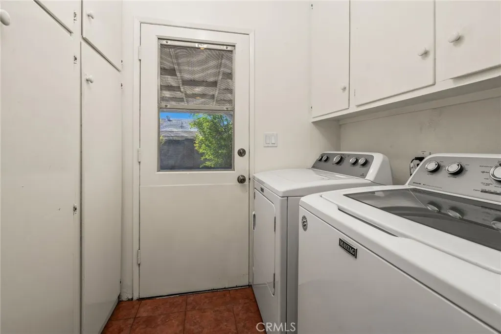 2750 E Diana Avenue, Anaheim, California 92806 home-pic-18