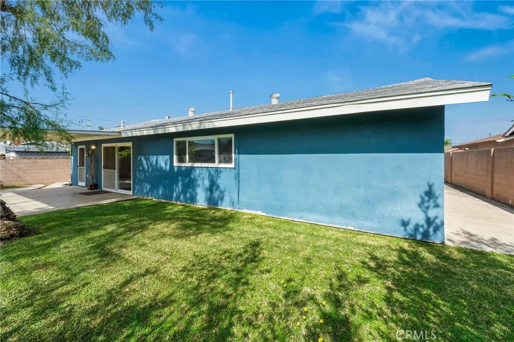 2750 E Diana Avenue, Anaheim, California 92806 home-pic-53