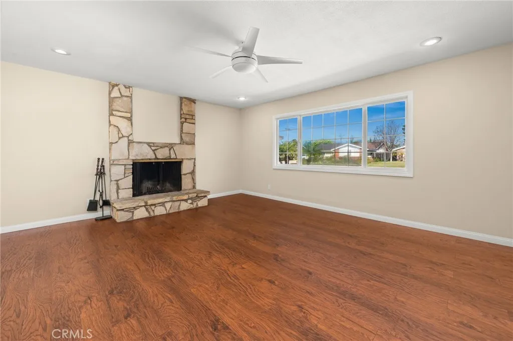 2750 E Diana Avenue, Anaheim, California 92806 home-pic-7