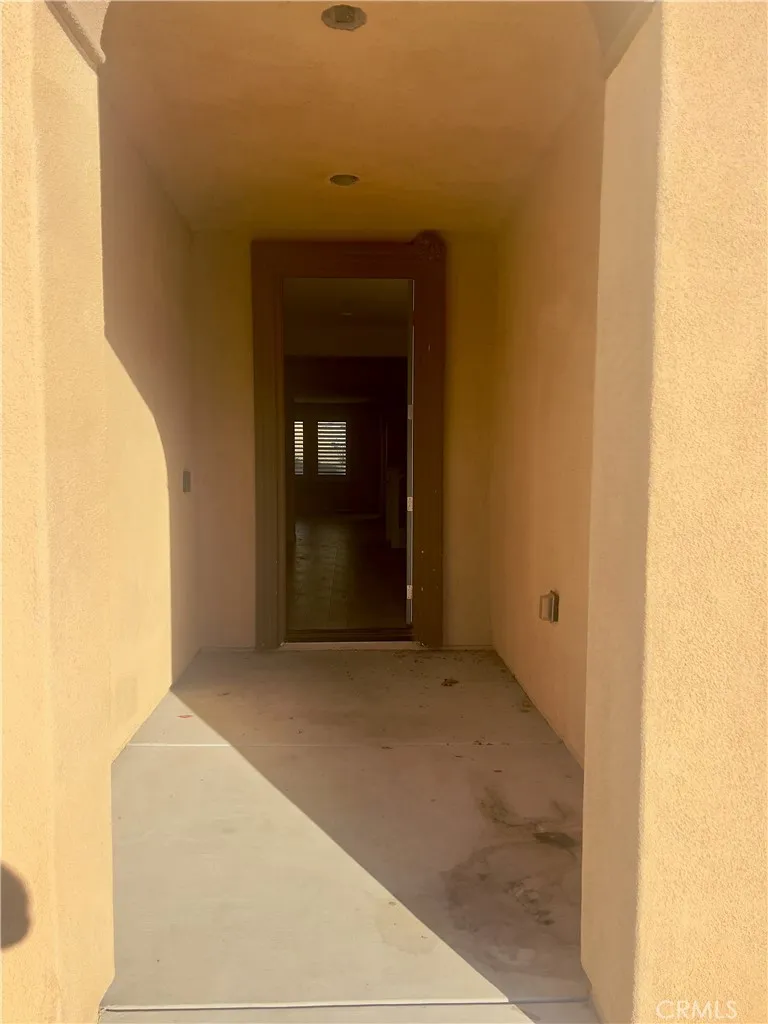 25960 Towhee, Corona, California 92883 home-pic-3