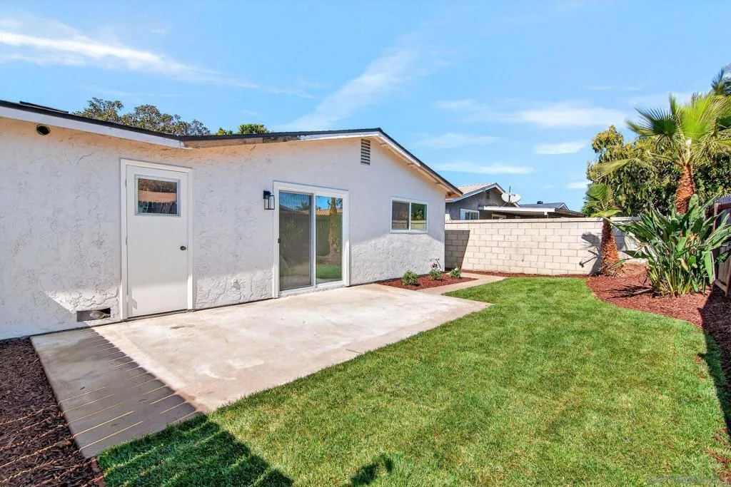 156 Francesca Dr, Oceanside, California 92057 home-pic-20