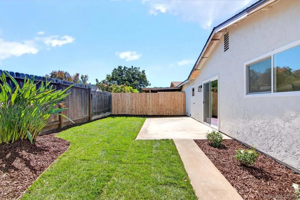 156 Francesca Dr, Oceanside, California 92057 home-pic-22
