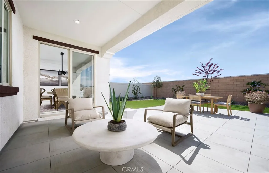 29445 Ironview Drive, Menifee, California 92584 home-pic-9
