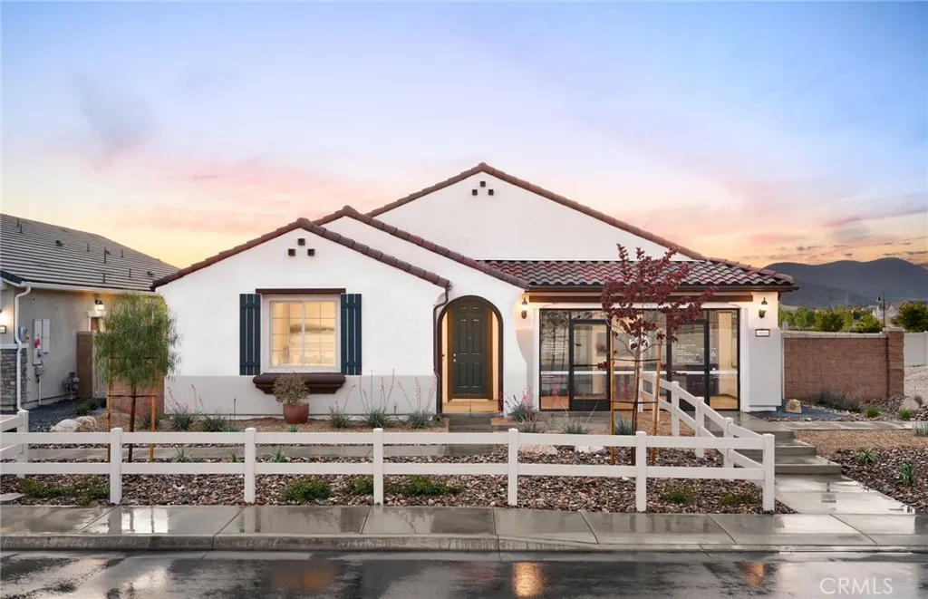 29445 Ironview Drive, Menifee, California 92584 home-pic-1