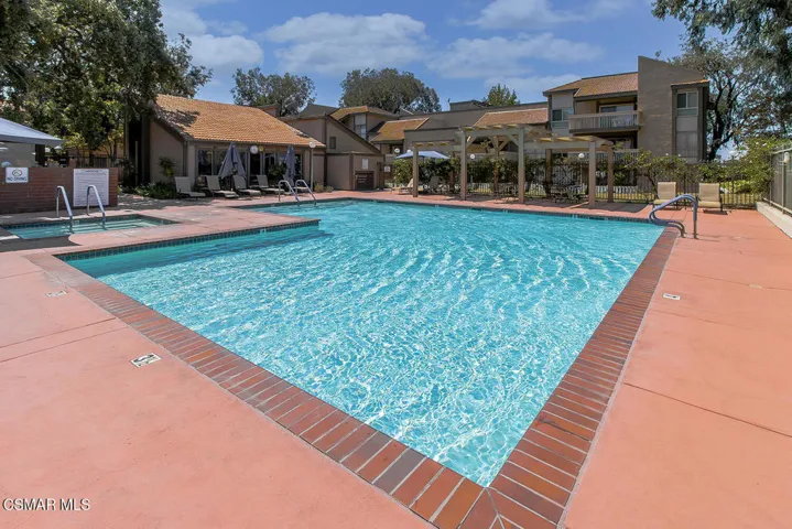 hClubhouse and Pool13