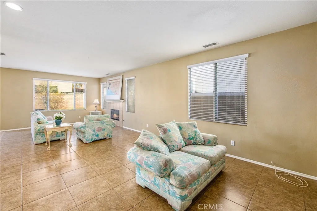 59 Helen, Beaumont, California 92223 home-pic-26