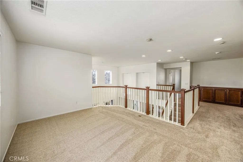 59 Helen, Beaumont, California 92223 home-pic-32