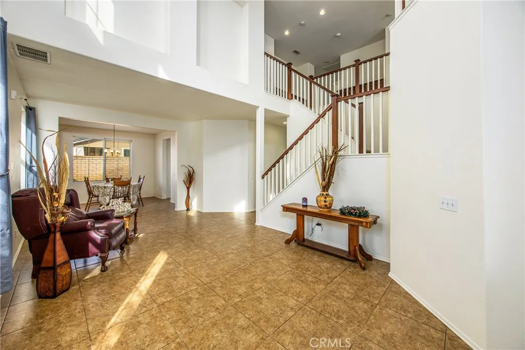 59 Helen, Beaumont, California 92223 home-pic-8