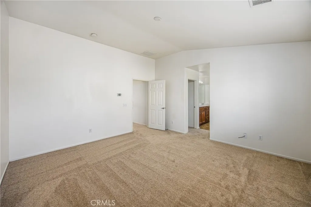 59 Helen, Beaumont, California 92223 home-pic-43
