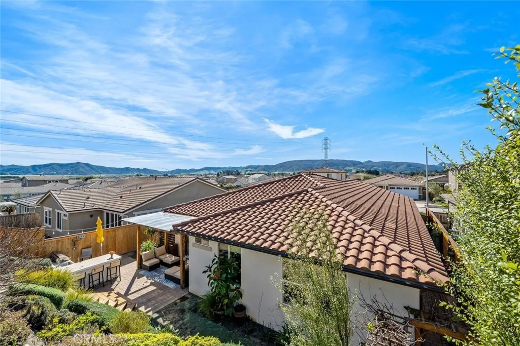 3229 Violet, San Luis Obispo, California 93401 home-pic-20