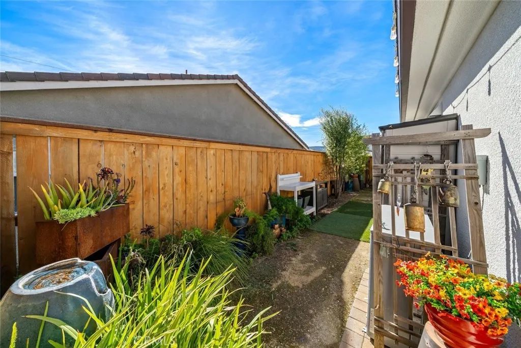 3229 Violet, San Luis Obispo, California 93401 home-pic-22