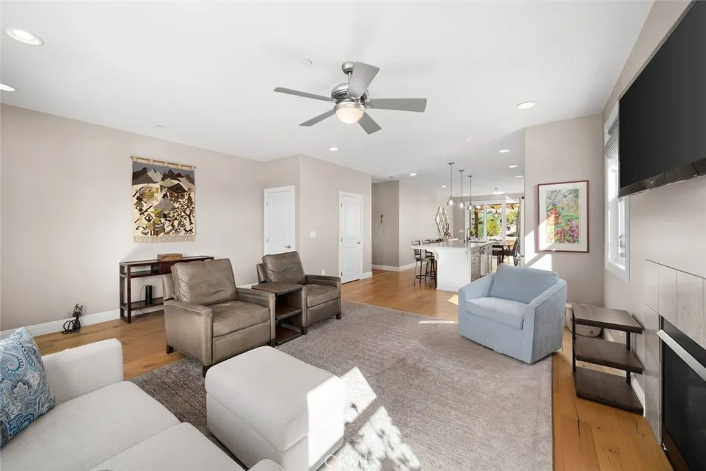 3229 Violet, San Luis Obispo, California 93401 home-pic-7