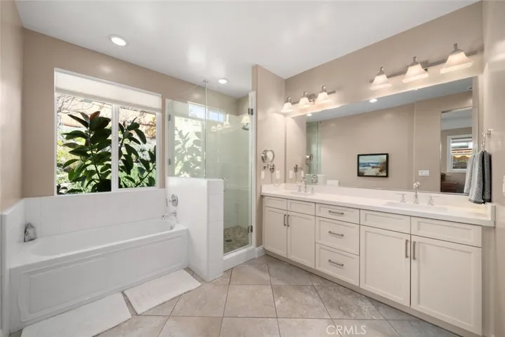 3229 Violet, San Luis Obispo, California 93401