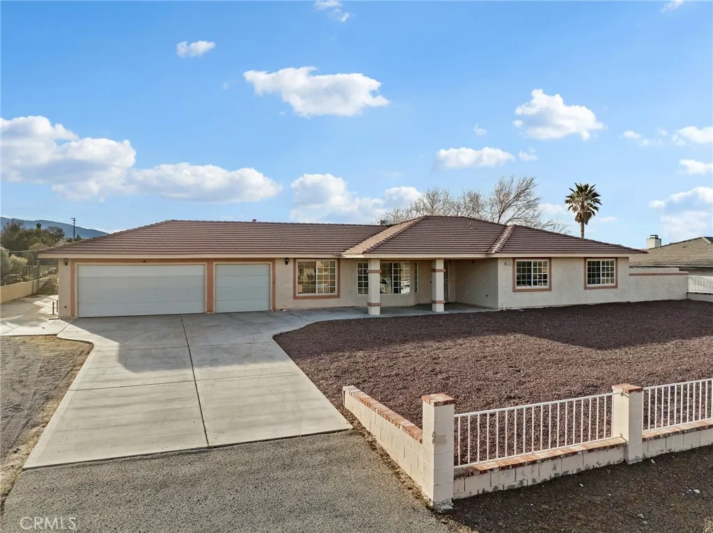 9550 Riggins, Phelan, California 92371 home-pic-39