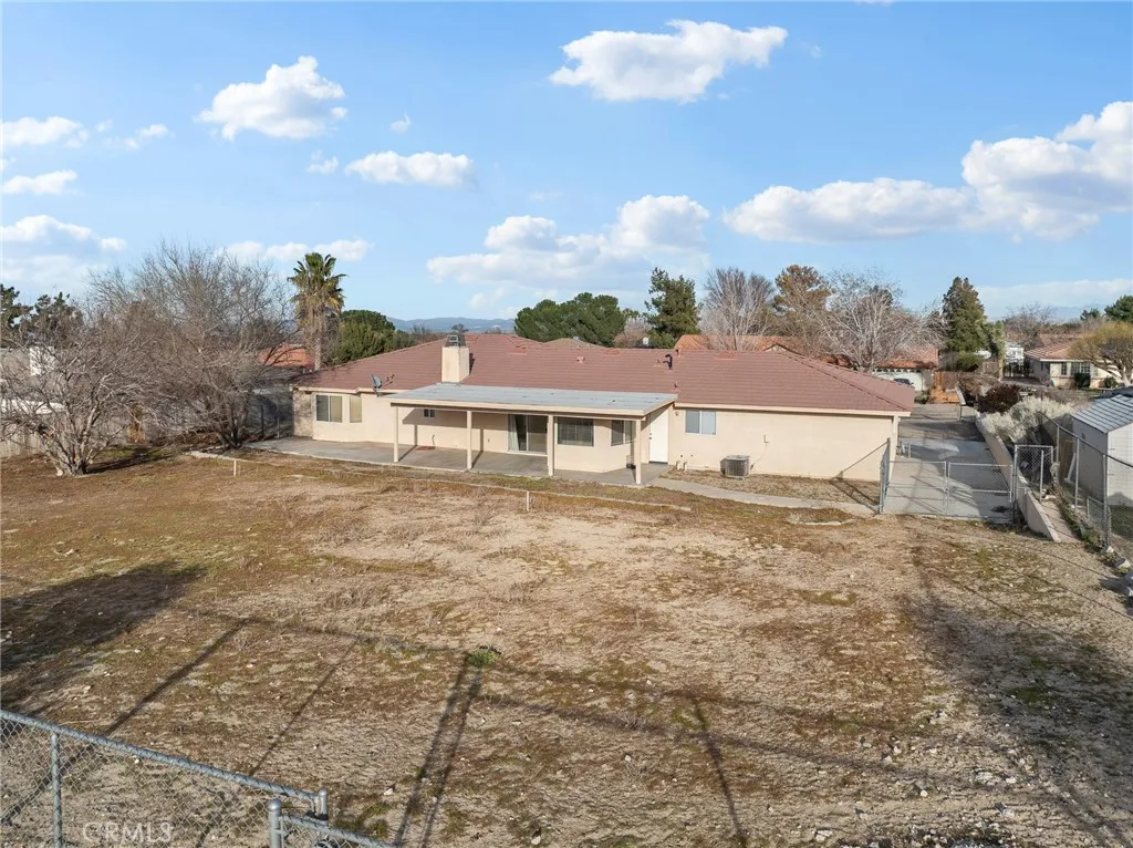 9550 Riggins, Phelan, California 92371 home-pic-34