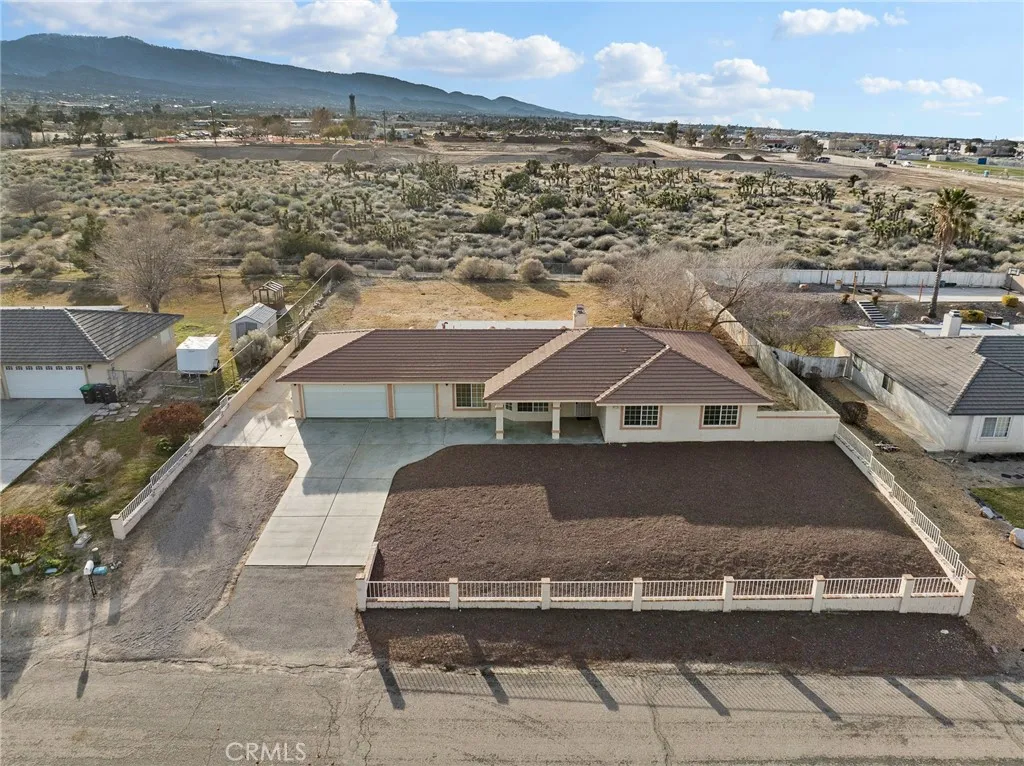 9550 Riggins, Phelan, California 92371 home-pic-38