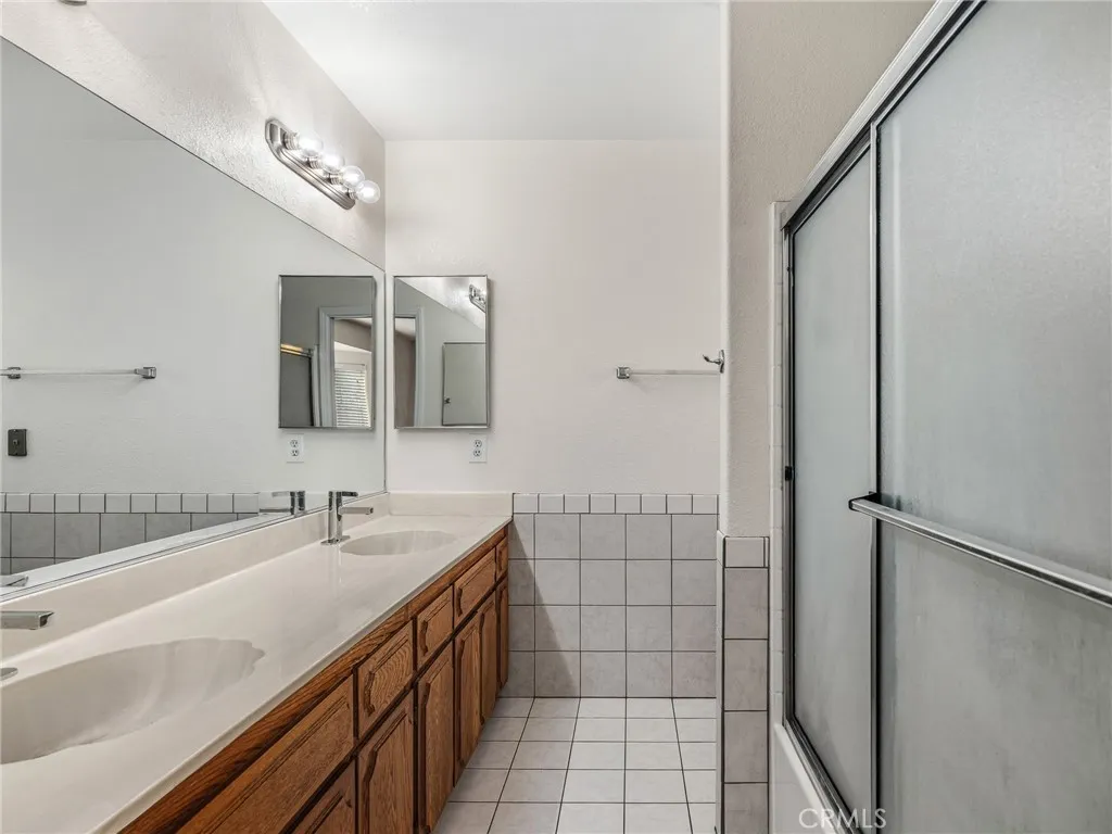 9550 Riggins, Phelan, California 92371 home-pic-23