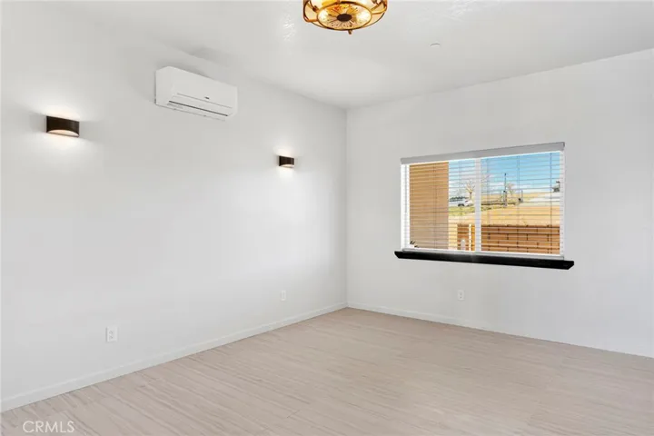 24548 Ledbury, Oro Grande, California 92368