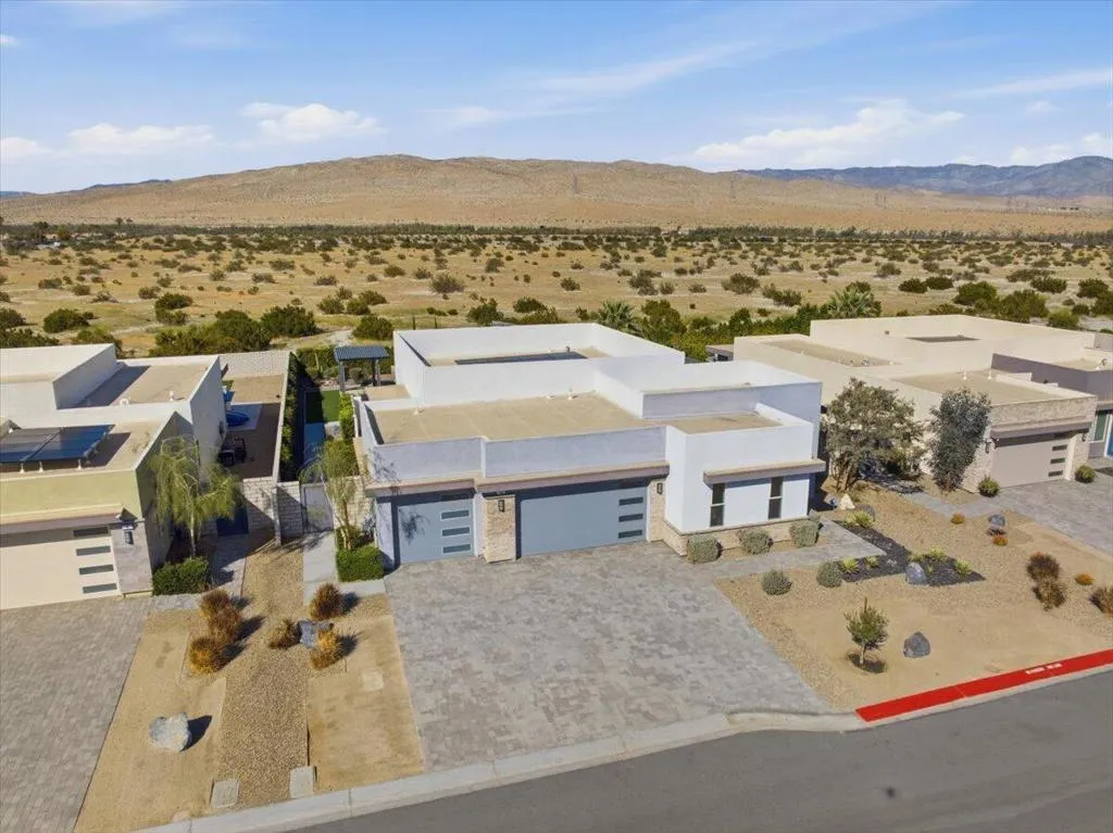 10 Iridium Way, Rancho Mirage, California 92270 home-pic-72