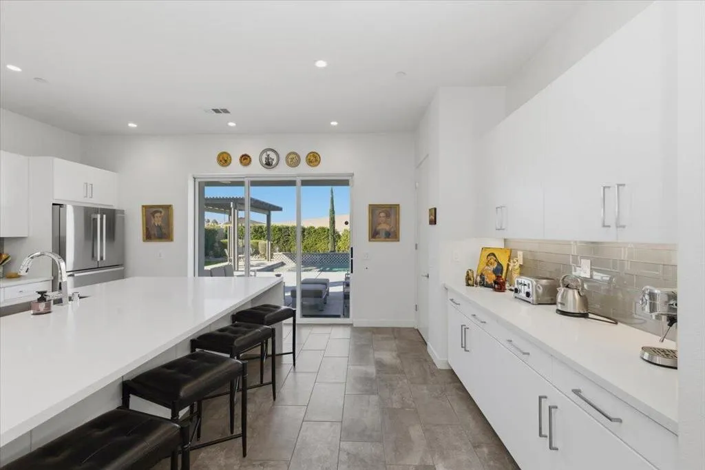 10 Iridium Way, Rancho Mirage, California 92270 home-pic-24