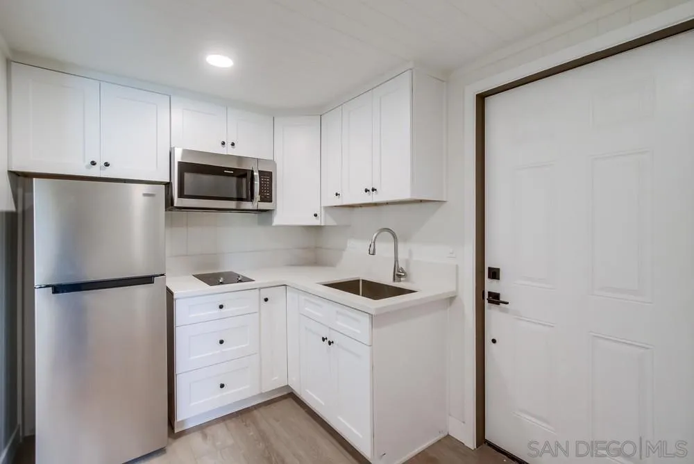 , San Diego, California 92115 home-pic-48