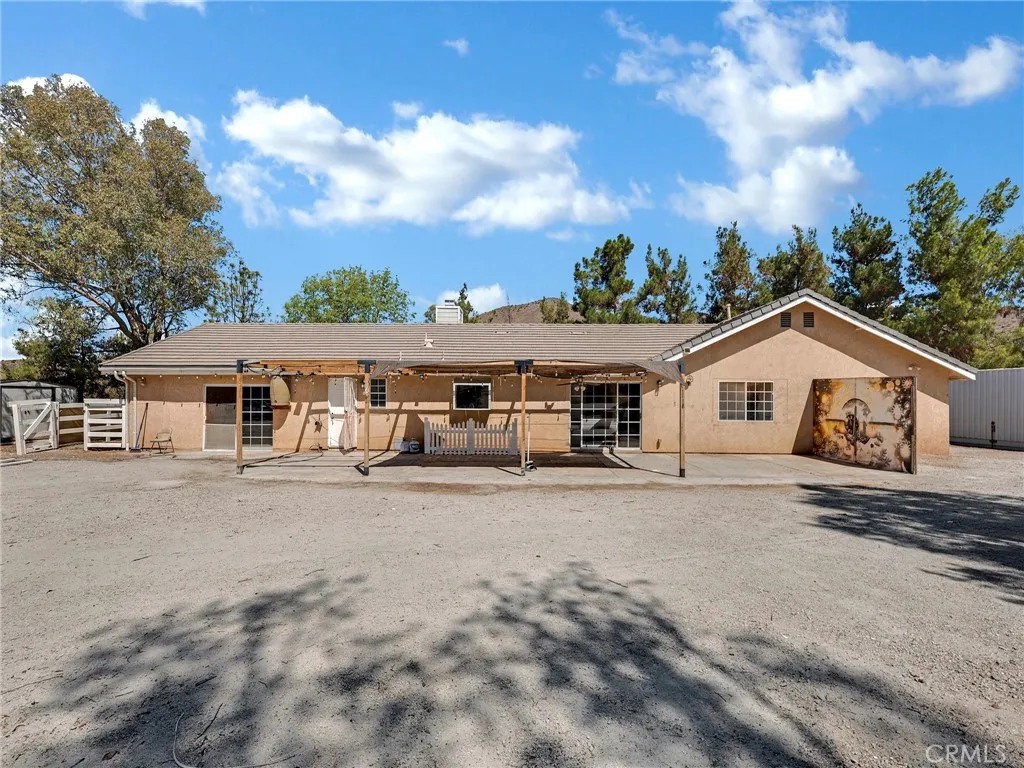 33320 Kingbird Way, Acton, California 93510 home-pic-2