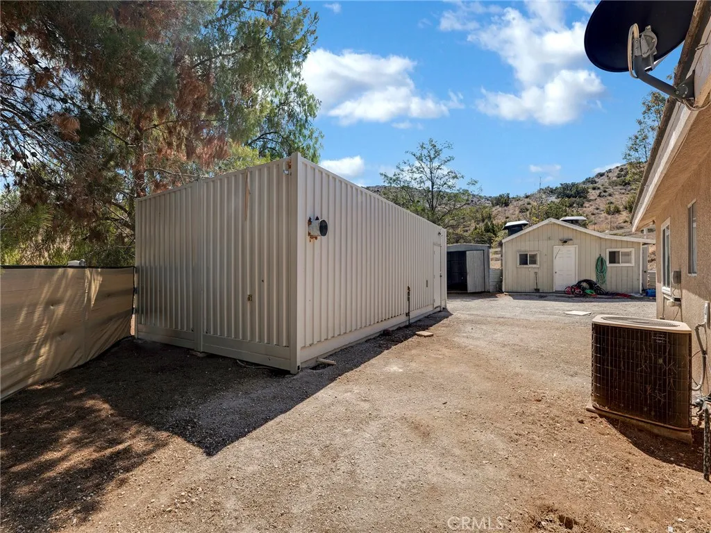 33320 Kingbird Way, Acton, California 93510 home-pic-21