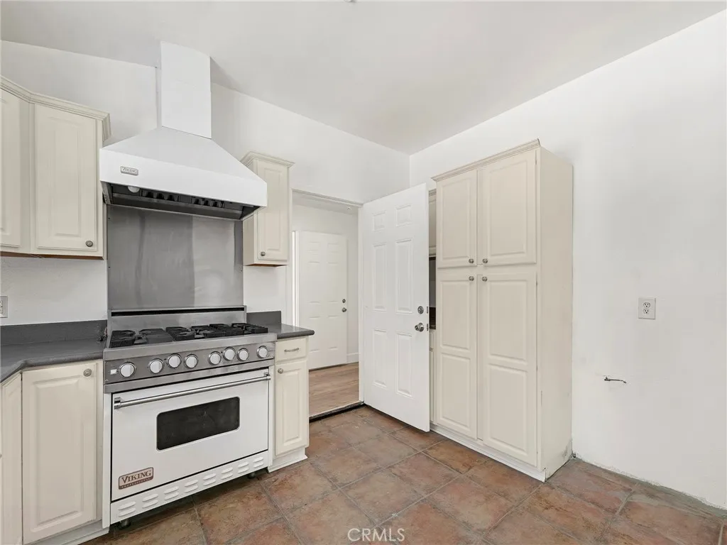33320 Kingbird Way, Acton, California 93510 home-pic-8
