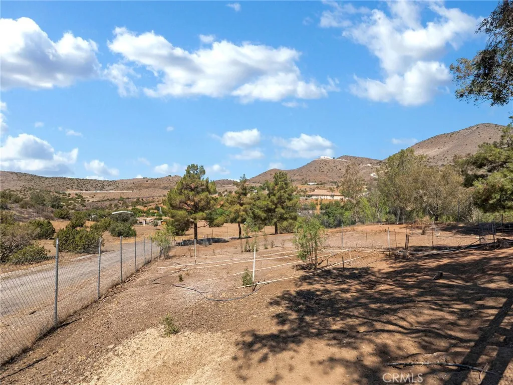 33320 Kingbird Way, Acton, California 93510 home-pic-29