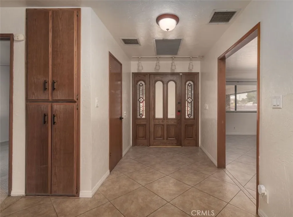 14760 Keota Road, Apple Valley, California 92307 home-pic-8