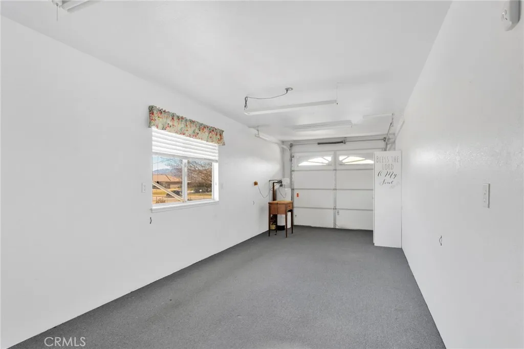 17814 Mesa Street, Hesperia, California 92345 home-pic-20