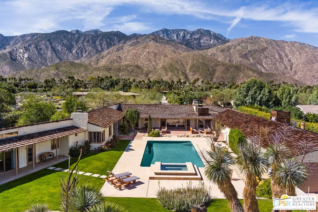 1850 Smoke Tree Lane, Palm Springs, California 92264 home-pic-12