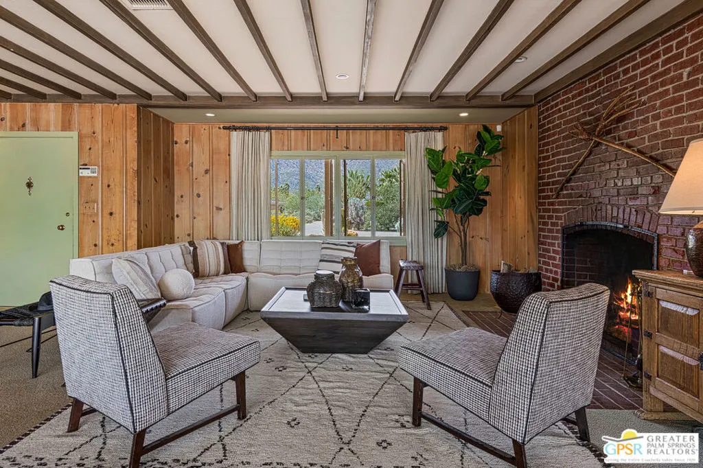 1850 Smoke Tree Lane, Palm Springs, California 92264 home-pic-3