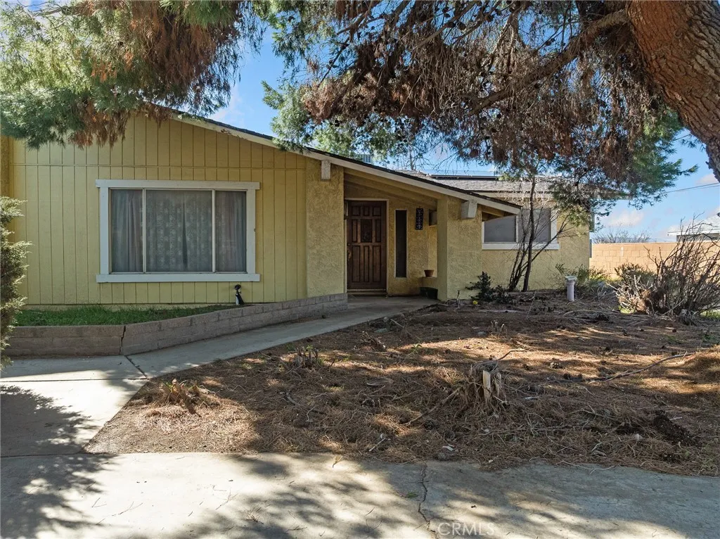 17771 Manzanita, Hesperia, California 92345 home-pic-3