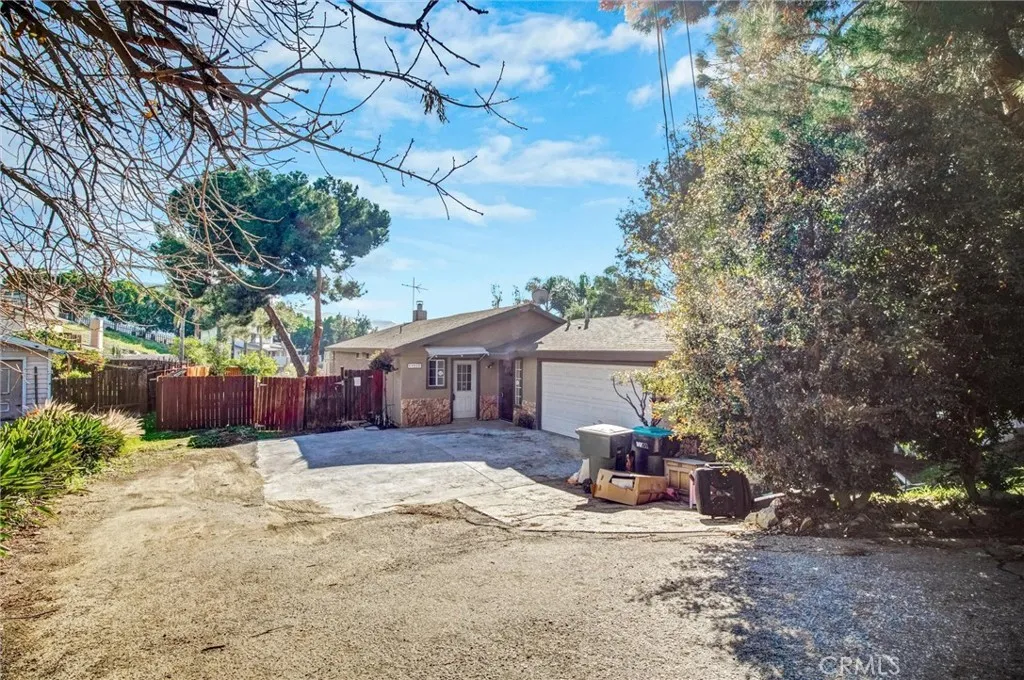 19020 Diplomat, Corona, California 92881 home-pic-1