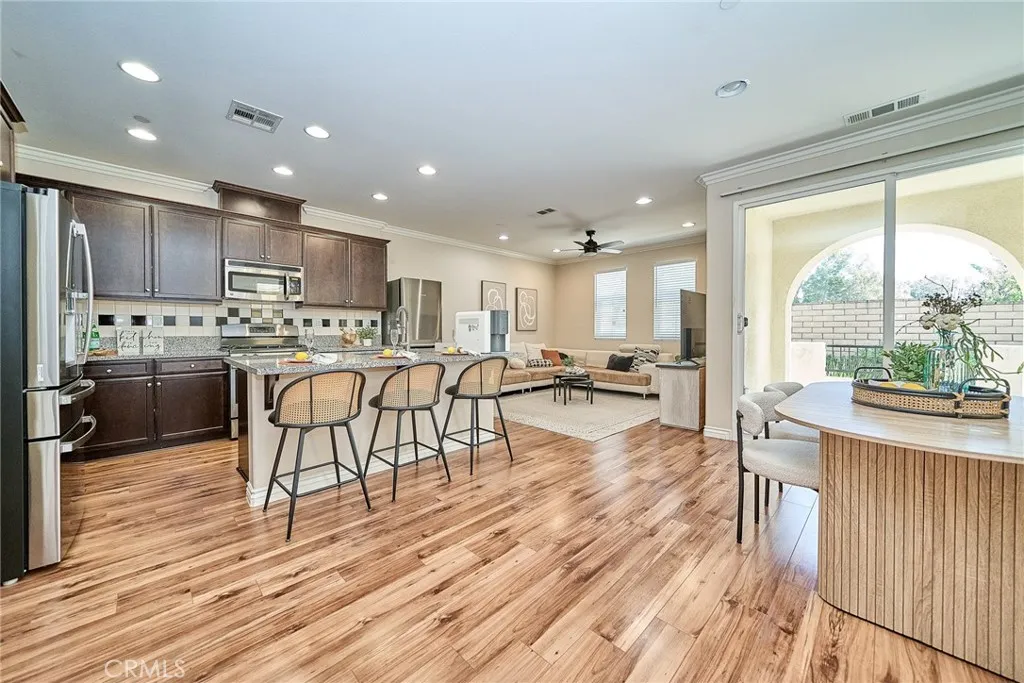 7255 Alicante Place, Rancho Cucamonga, California 91739 home-pic-1