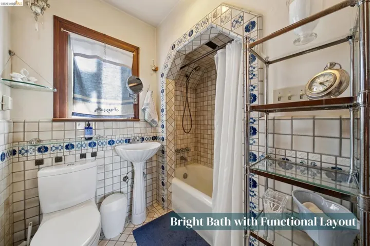 Full Bathroom