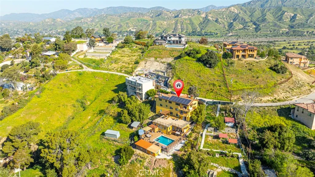 9336 Wayside Drive, Sunland, California 91040 home-pic-19