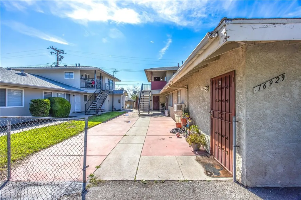 16929 Reed, Fontana, California 92336 home-pic-14
