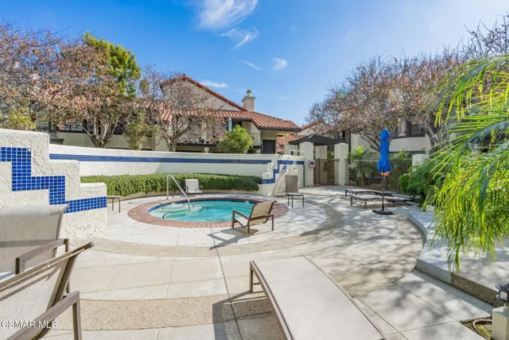 48-web-or-mls-_CK11855