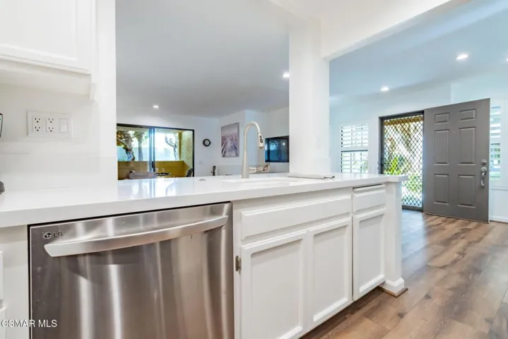 15-web-or-mls-_CK11819