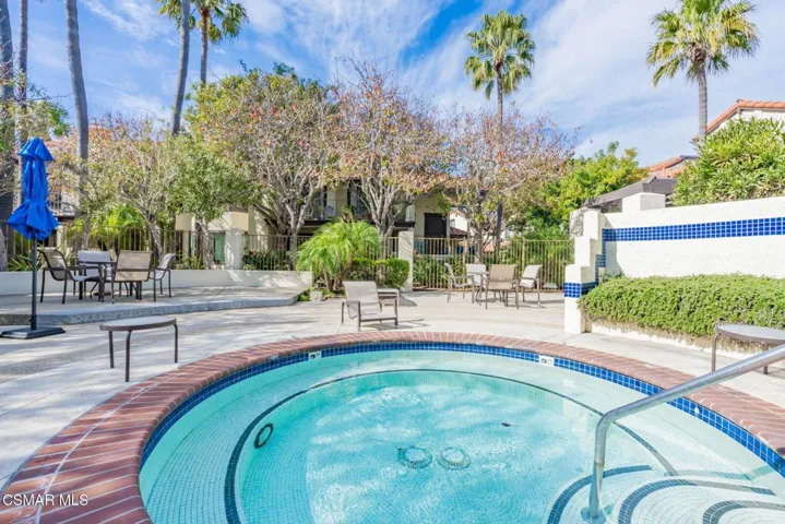 51-web-or-mls-_CK11858