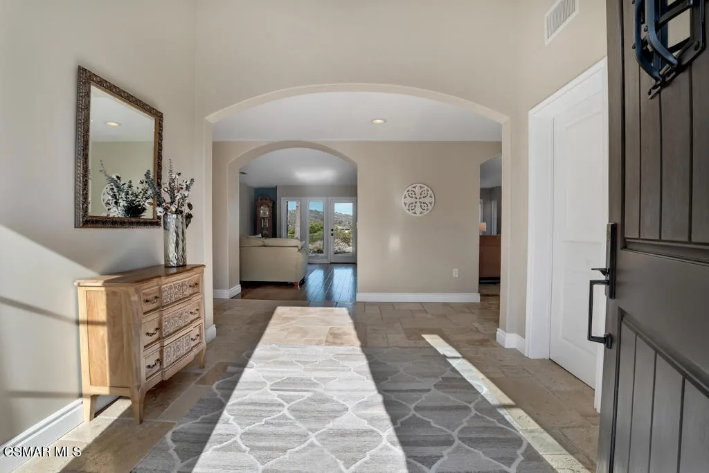1660 San Rafael Way, Camarillo, California 93012 home-pic-12